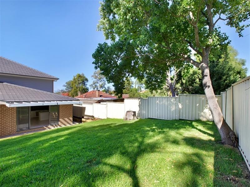 9b Murrandah Avenue, Camden NSW 2570