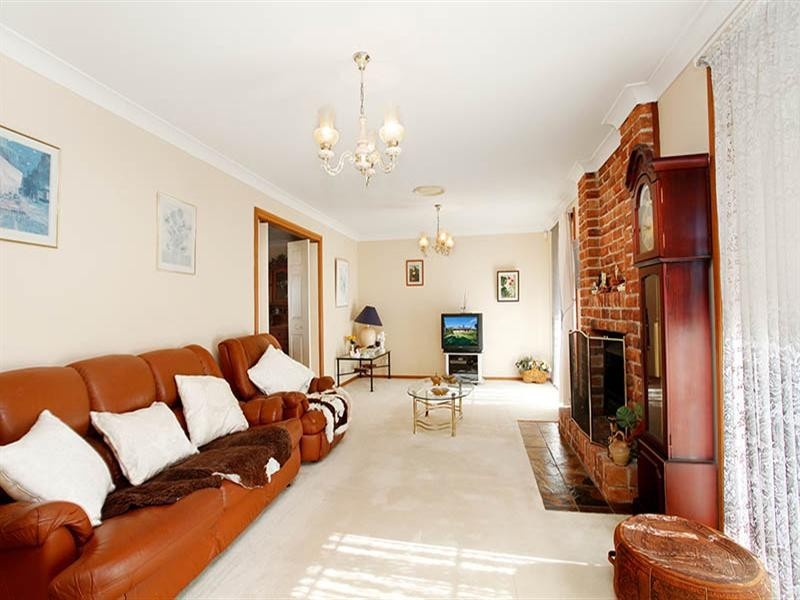 37b Sebastian Avenue, Rosemeadow NSW 2560