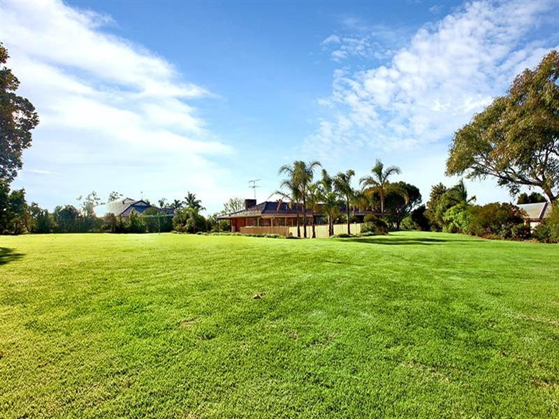 37b Sebastian Avenue, Rosemeadow NSW 2560