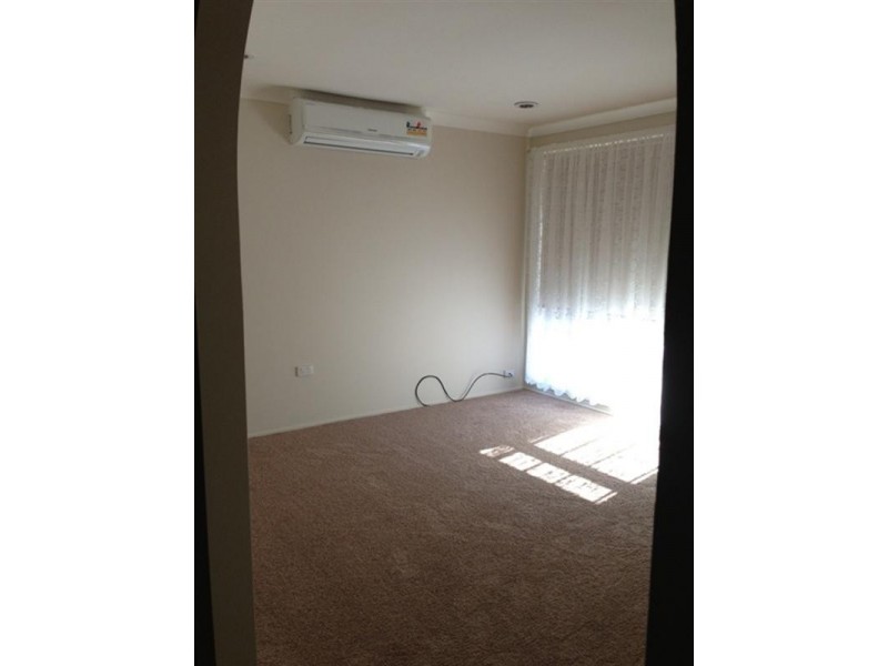 5 Morris Place, Ingleburn NSW 2565