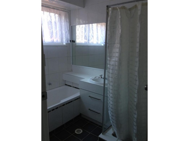 5 Morris Place, Ingleburn NSW 2565