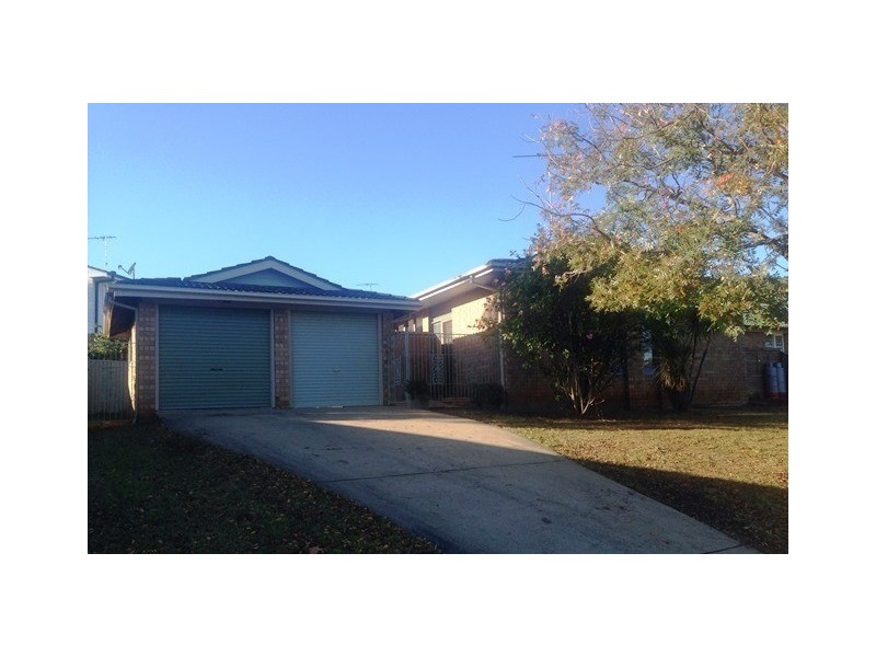 16 Georgiana Crescent, Ambarvale NSW 2560