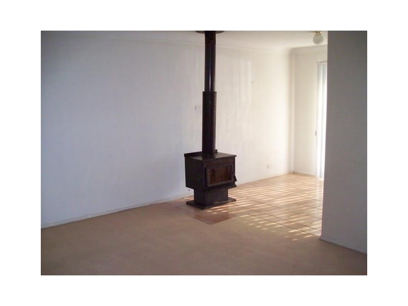 28 Macintyre Crescent, Ruse NSW 2560