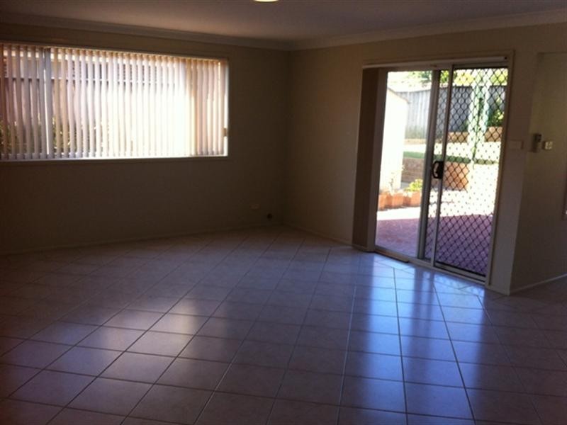 29 Crystal Way, Mount Annan NSW 2567