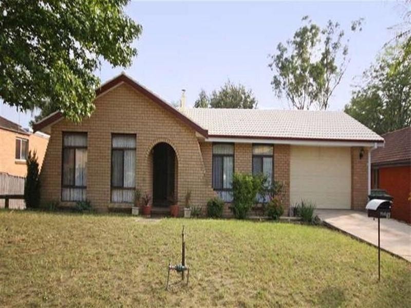 18 Kembla Crescent, Ruse NSW 2560