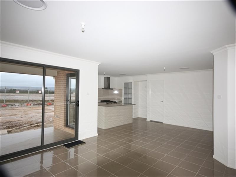 12 Danvers Road, Spring Farm NSW 2570