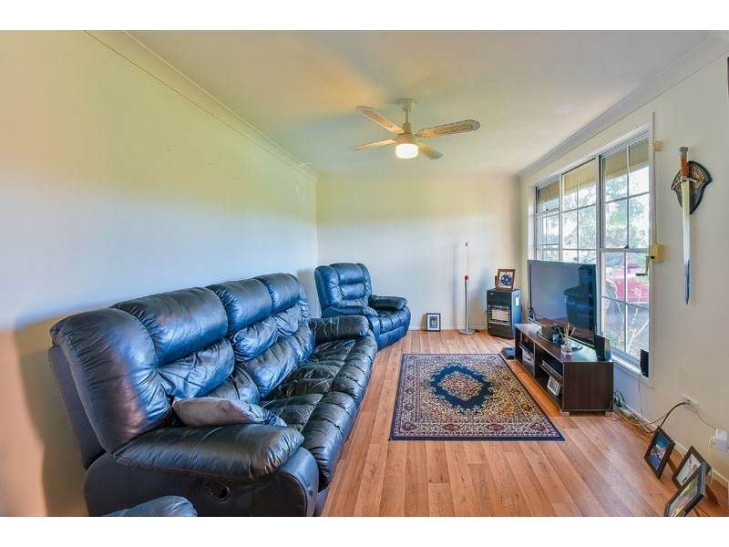 5 Cornelian Avenue, Eagle Vale NSW 2558