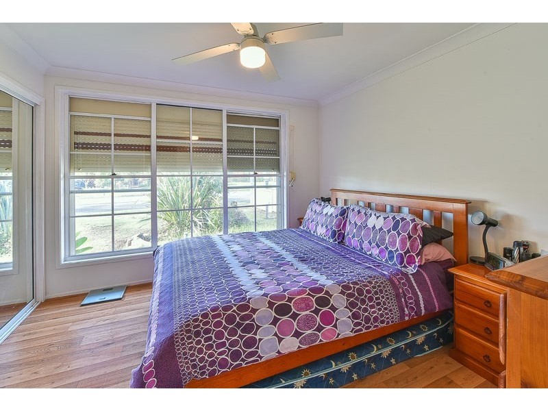 5 Cornelian Avenue, Eagle Vale NSW 2558