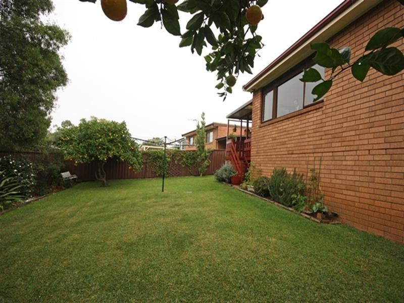 Bradbury NSW 2560