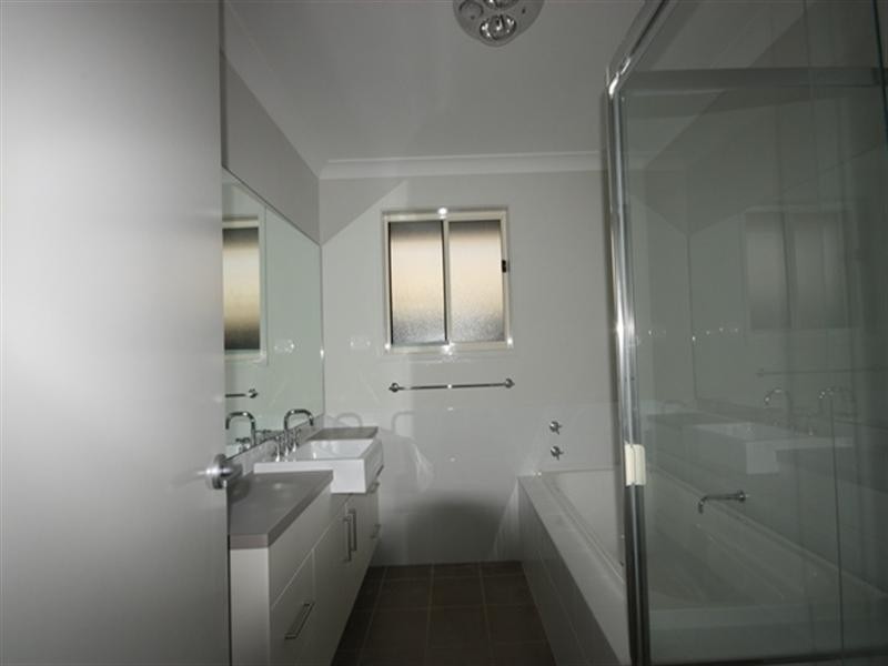 Lot 1017 Mitten Street, Elderslie NSW 2570