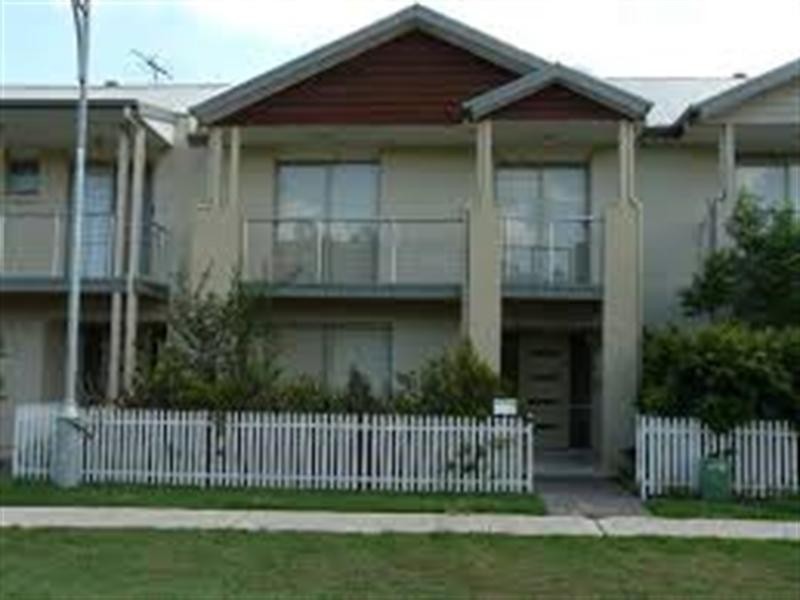 5 Trotter Street, Elderslie NSW 2570