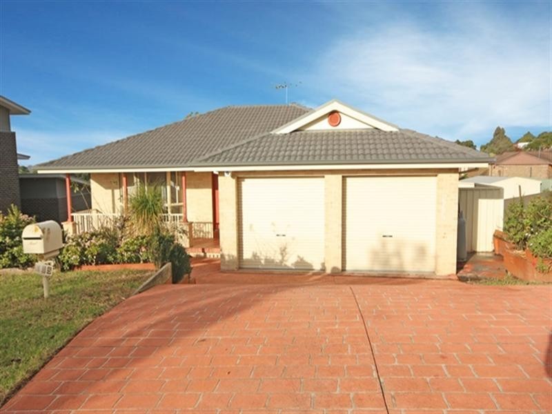 135 ENGLORIE PARK Drive, Glen Alpine NSW 2560