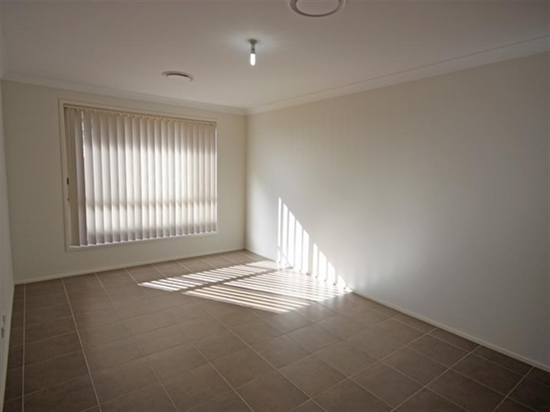 37 Tander Street, Oran Park NSW 2570