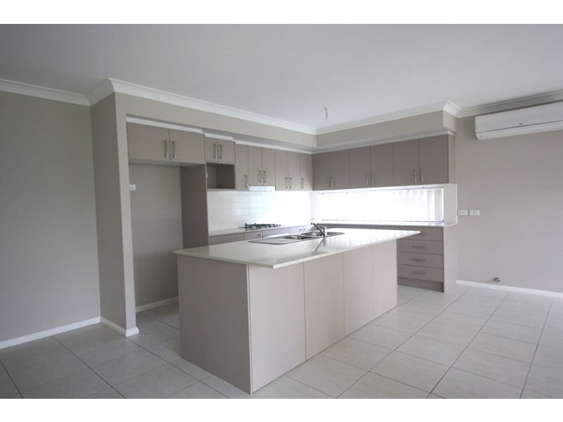 3 Neil Place, Oran Park NSW 2570