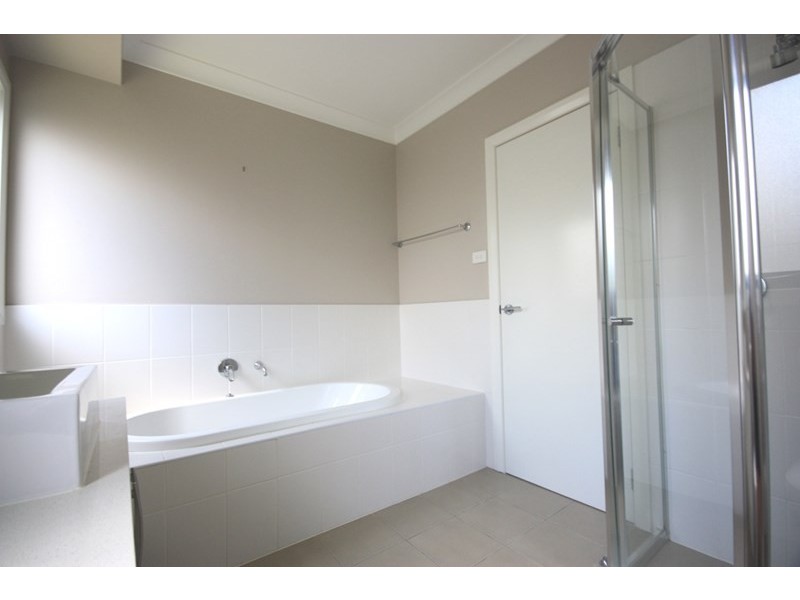 3 Neil Place, Oran Park NSW 2570