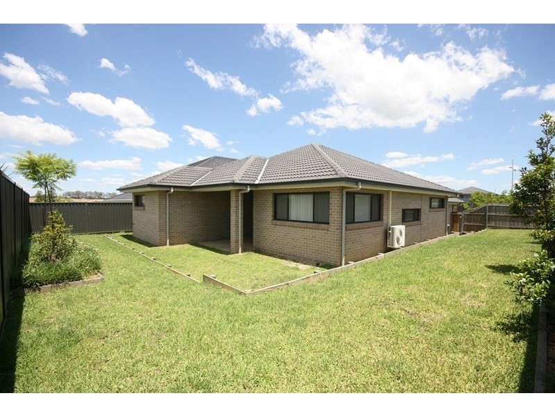3 Neil Place, Oran Park NSW 2570