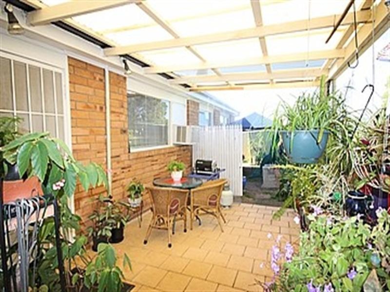 12 poplar Place, Bradbury NSW 2560