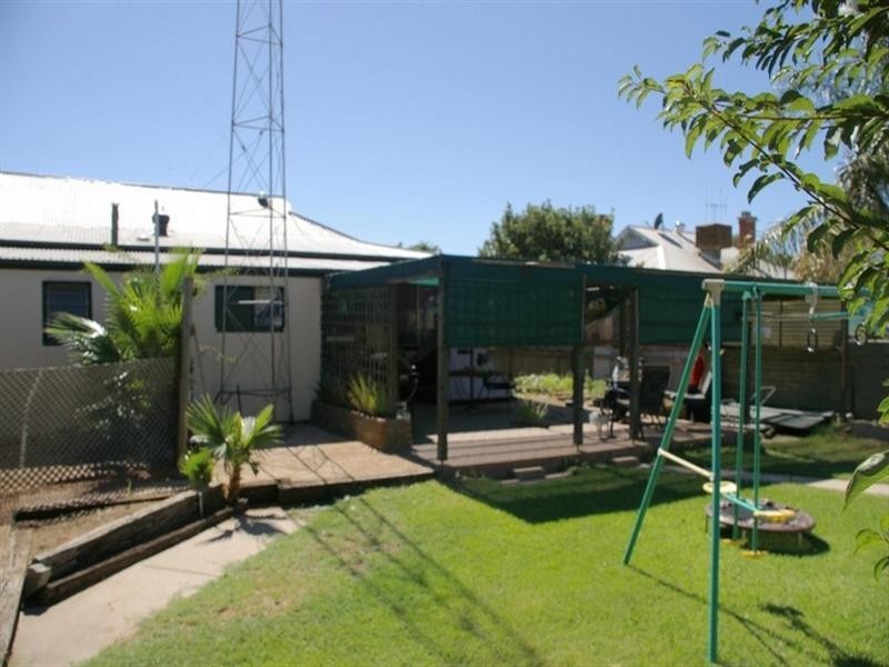 8 Anderson Terrace, Glossop SA 5344