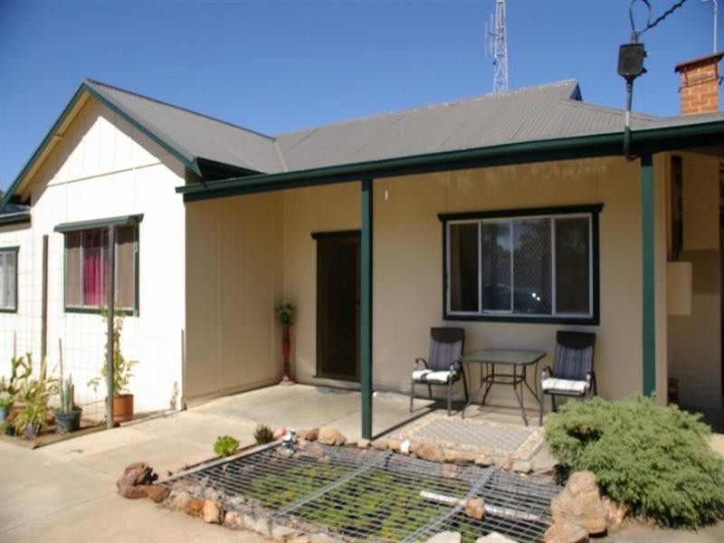 8 Anderson Terrace, Glossop SA 5344