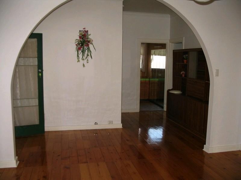 99 Sixteenth Street, Renmark SA 5341