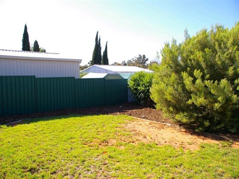 25 Middleton Avenue, Paringa SA 5340