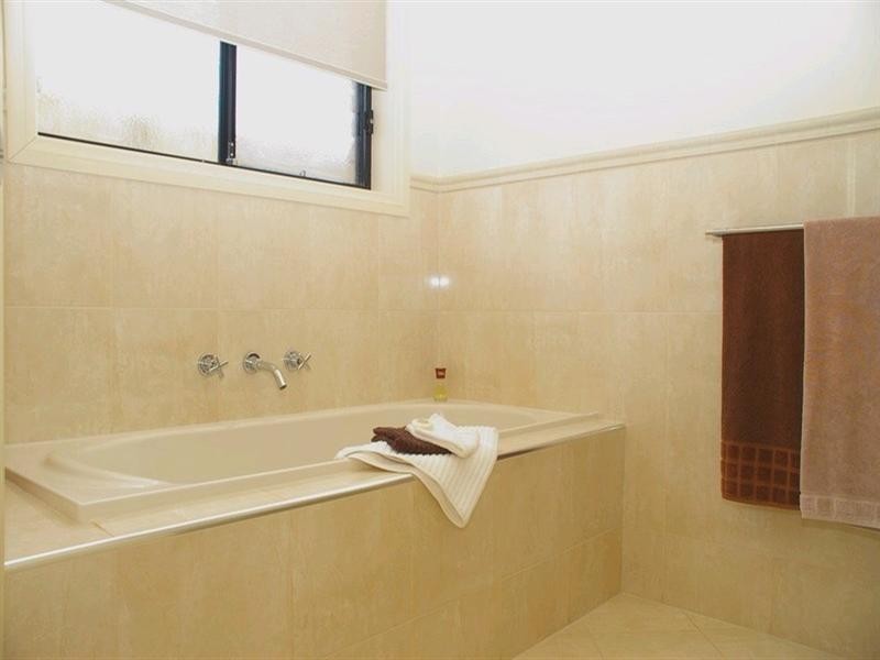 4 Malcolm Court, Renmark SA 5341