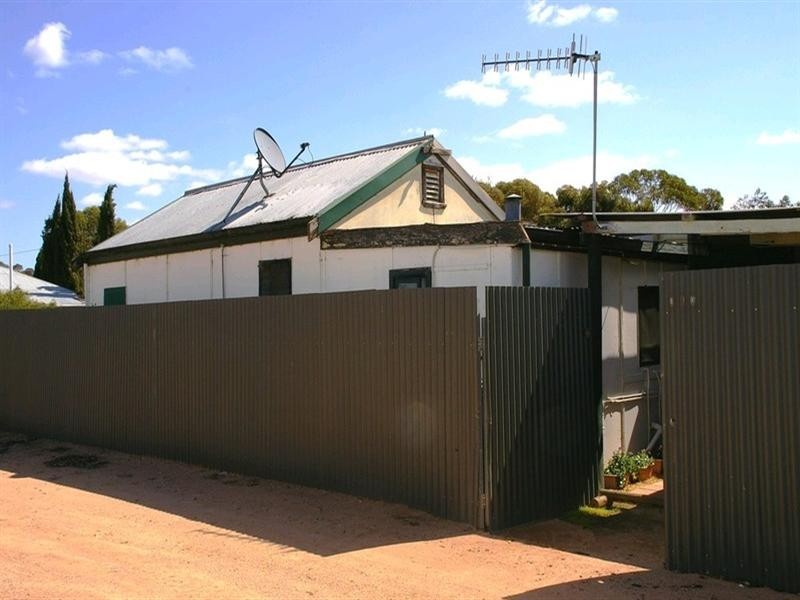 109 Thurk Street, Renmark SA 5341