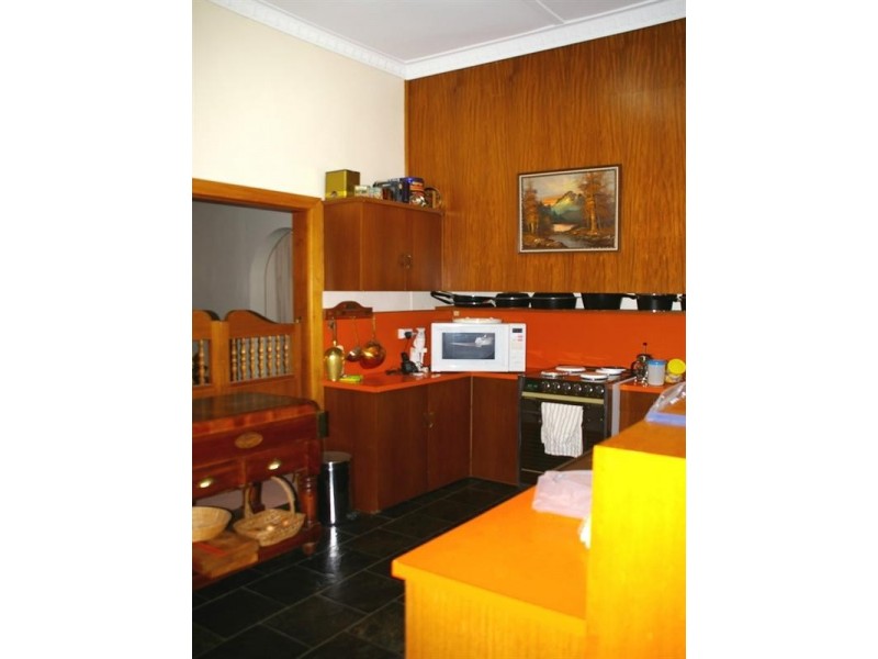 12 Orroroo Street, Renmark SA 5341
