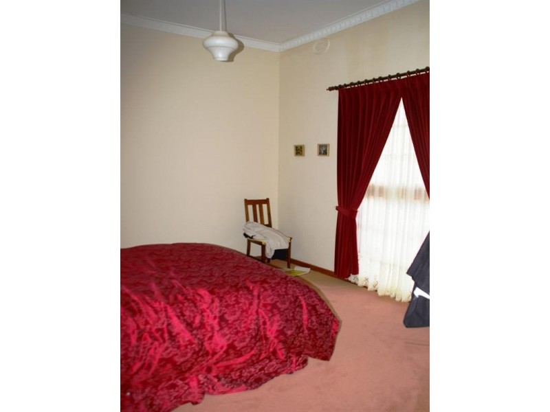 12 Orroroo Street, Renmark SA 5341
