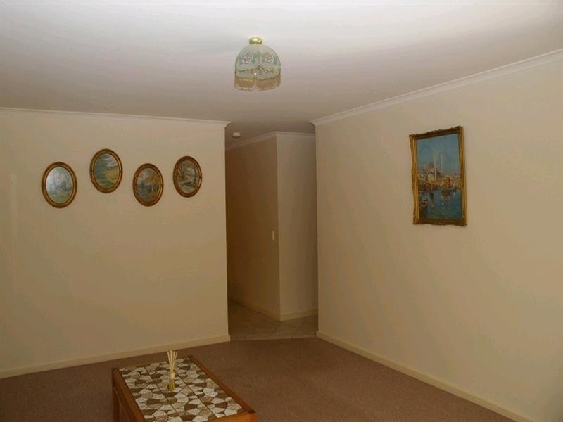 2/2 Phillips Road, Berri SA 5343