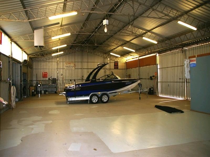 15 Industry Road, Paringa SA 5340
