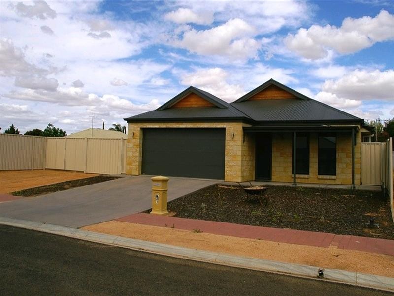 3 Rod Thomas Street, Renmark SA 5341