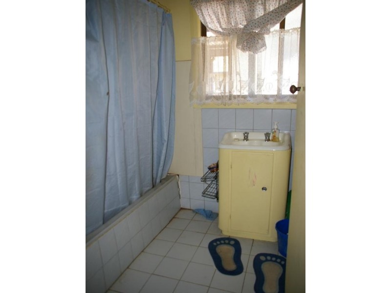 5 Alma Street, Renmark SA 5341