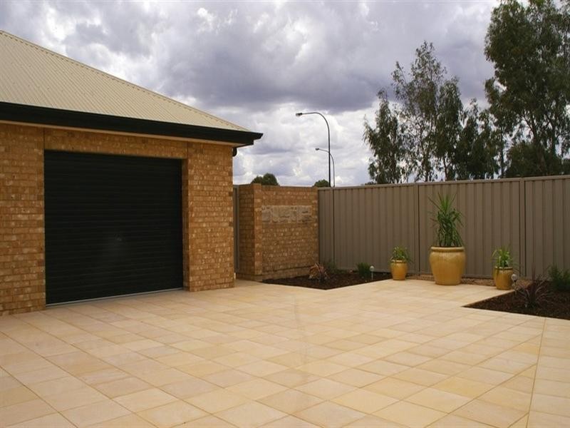 2 Mead Court, Renmark SA 5341