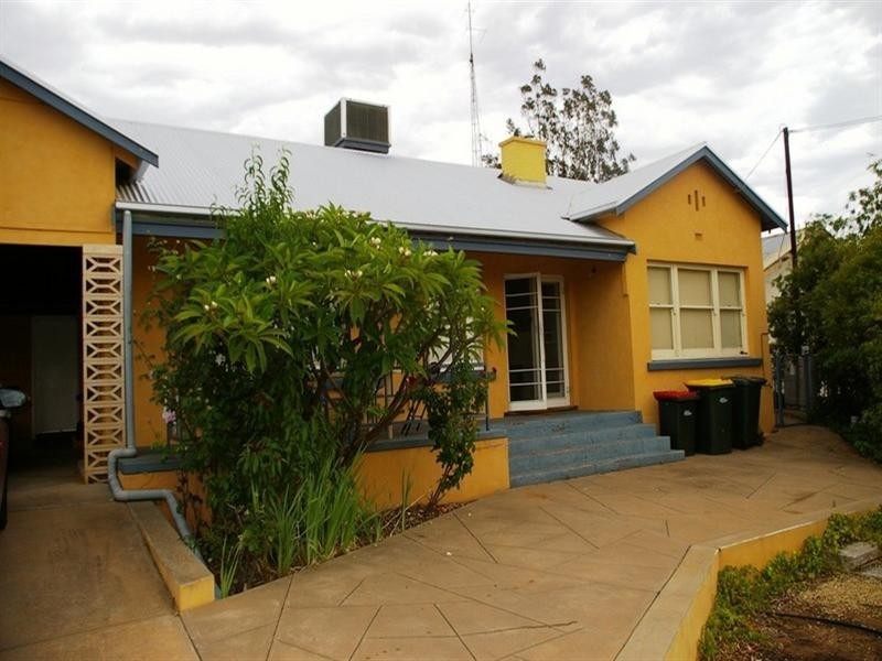 6 Merritt Avenue, Berri SA 5343