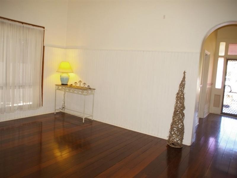 54 Thirteenth Street, Renmark SA 5341