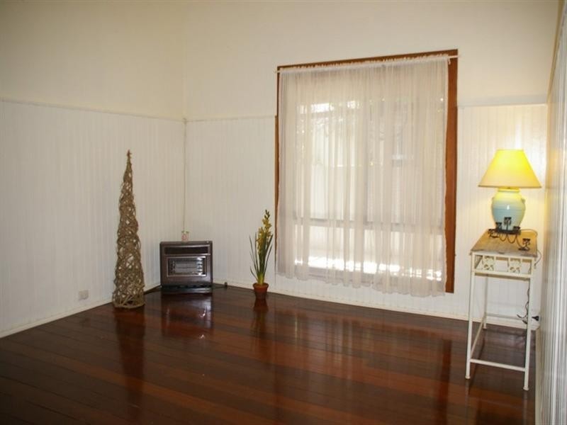 54 Thirteenth Street, Renmark SA 5341