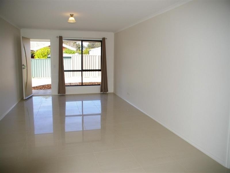 2/21 Hale Street, Renmark SA 5341