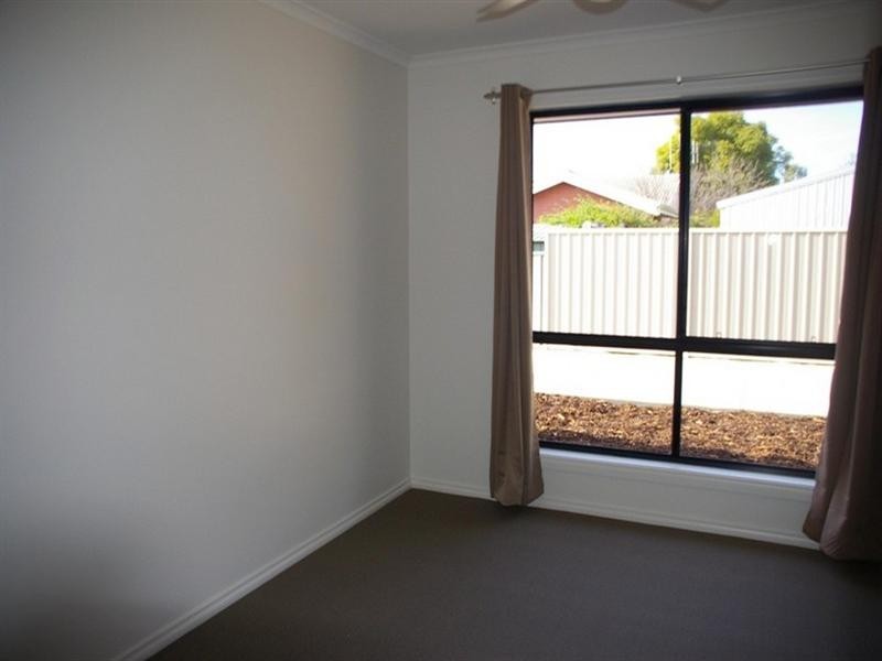 2/21 Hale Street, Renmark SA 5341