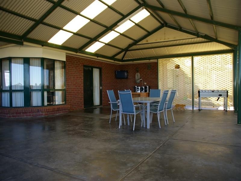 237 Arumpo Street, Renmark SA 5341