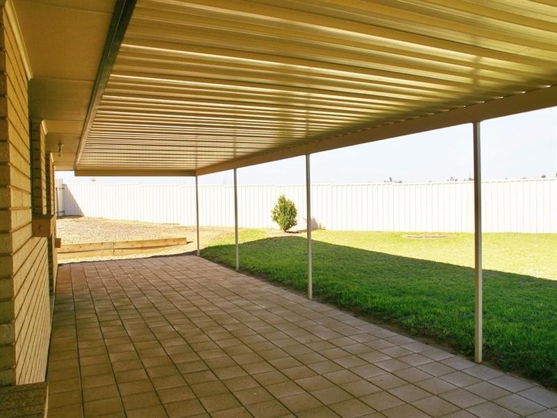 6 Walter Court, Paringa SA 5340