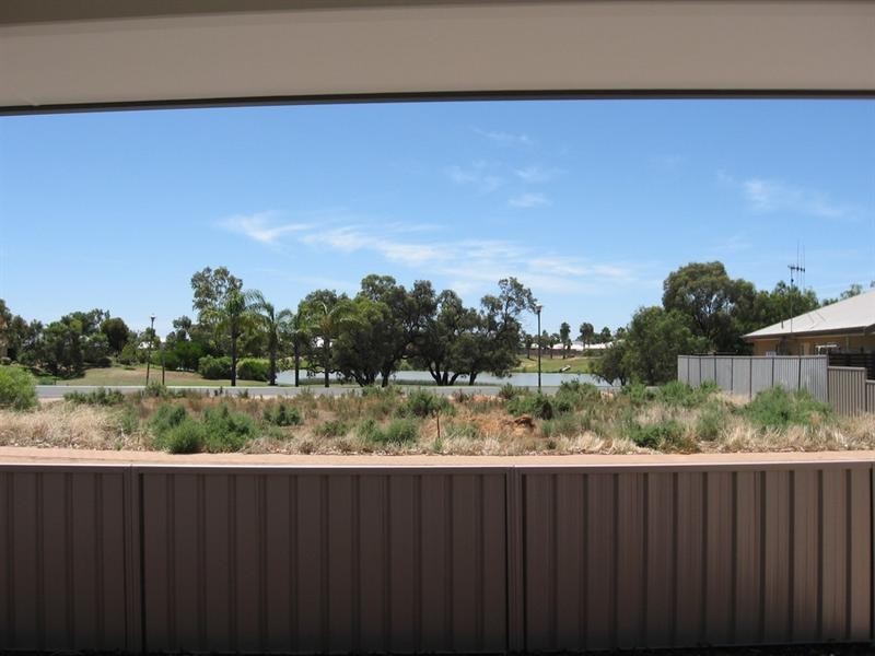 17 Orchard Drive, Renmark SA 5341