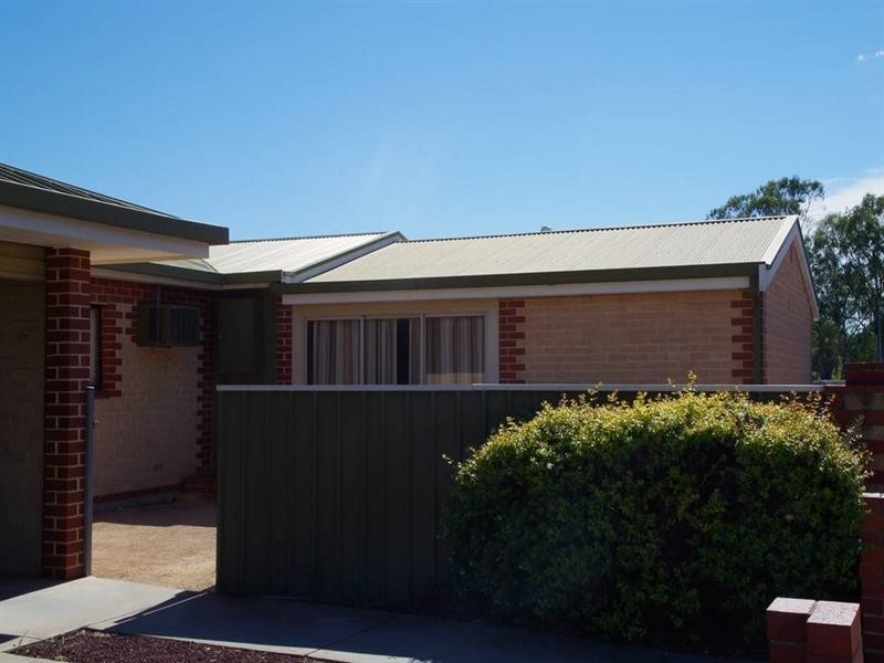 82 Sixteenth Street, Renmark SA 5341