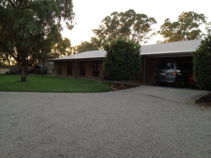 2 Alma Street, Renmark SA 5341