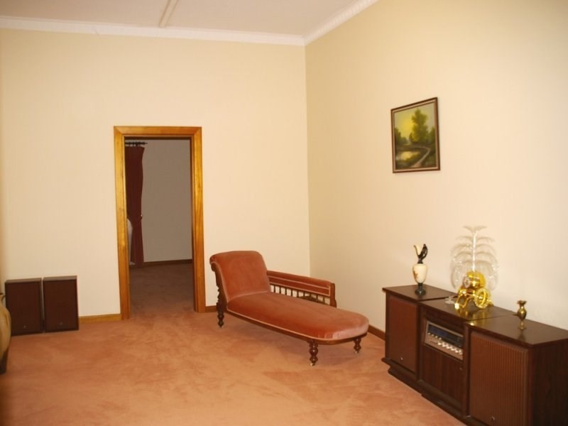 12 Orroroo Street, Renmark SA 5341