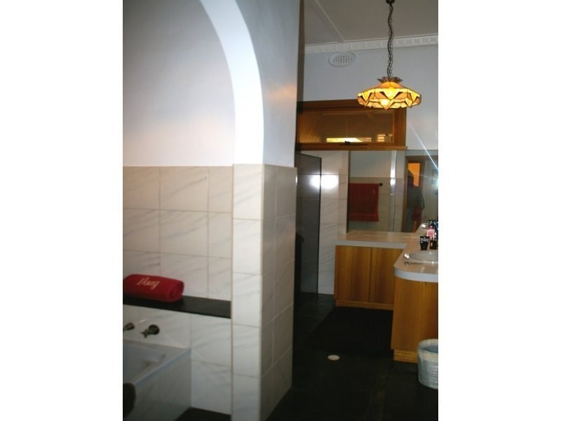 12 Orroroo Street, Renmark SA 5341