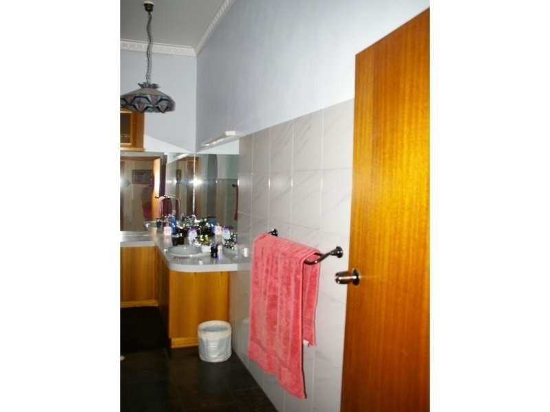 12 Orroroo Street, Renmark SA 5341