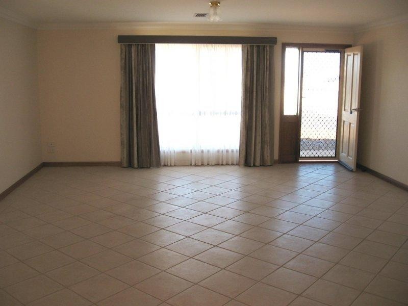 9 Ian Drive, Paringa SA 5340