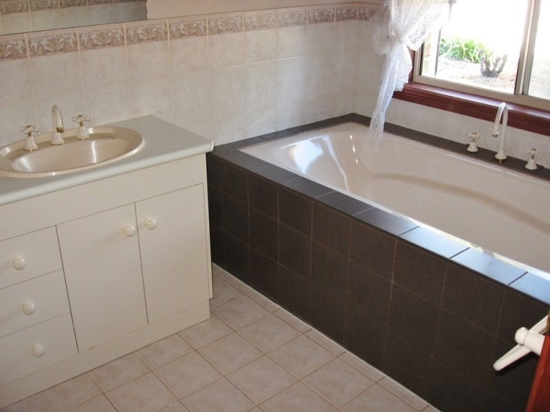 120 Seventh Street, Renmark SA 5341