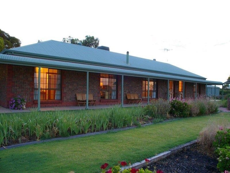 419 Cooltong Avenue, Renmark SA 5341